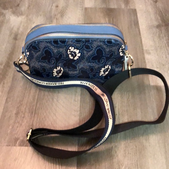 Ted Baker London Darlino Leather Graphic Blue Floral Print Camera Bag NWT - Picture 11 of 16